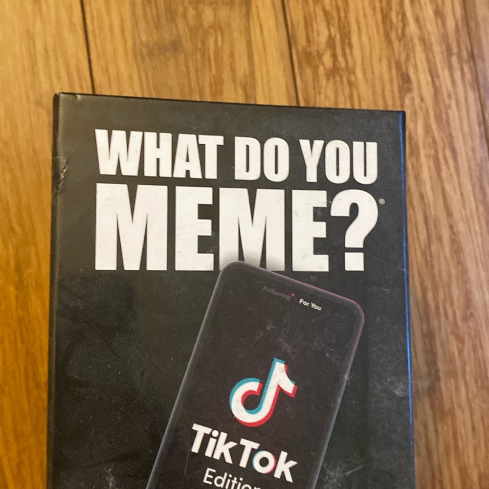 What do you meme TikTok family card game !